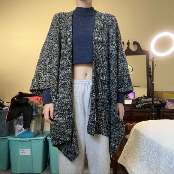 Women’s Oversized Soft Surroundings Black & White Knit Shawl Sweater One Size - Picture 2 of 14